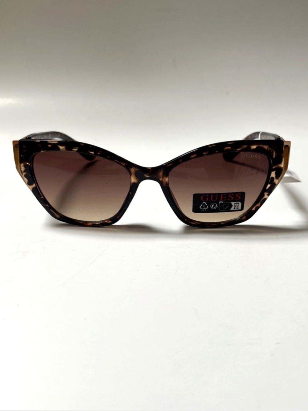 New GUESS Cat Eye Sunglasses GO00090 Acetate Tortoise Shell Logo Gold Detail - Picture 2 of 7